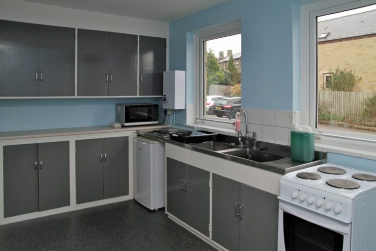 pool-in-wharfedale-memorial-hall-whiteley-room-kitchen